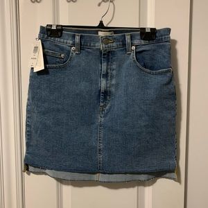 ARITZIA Wilfred denim skirt